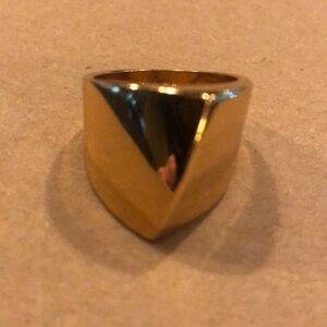 Gold Tone Cocktail Statement Ring 7.5